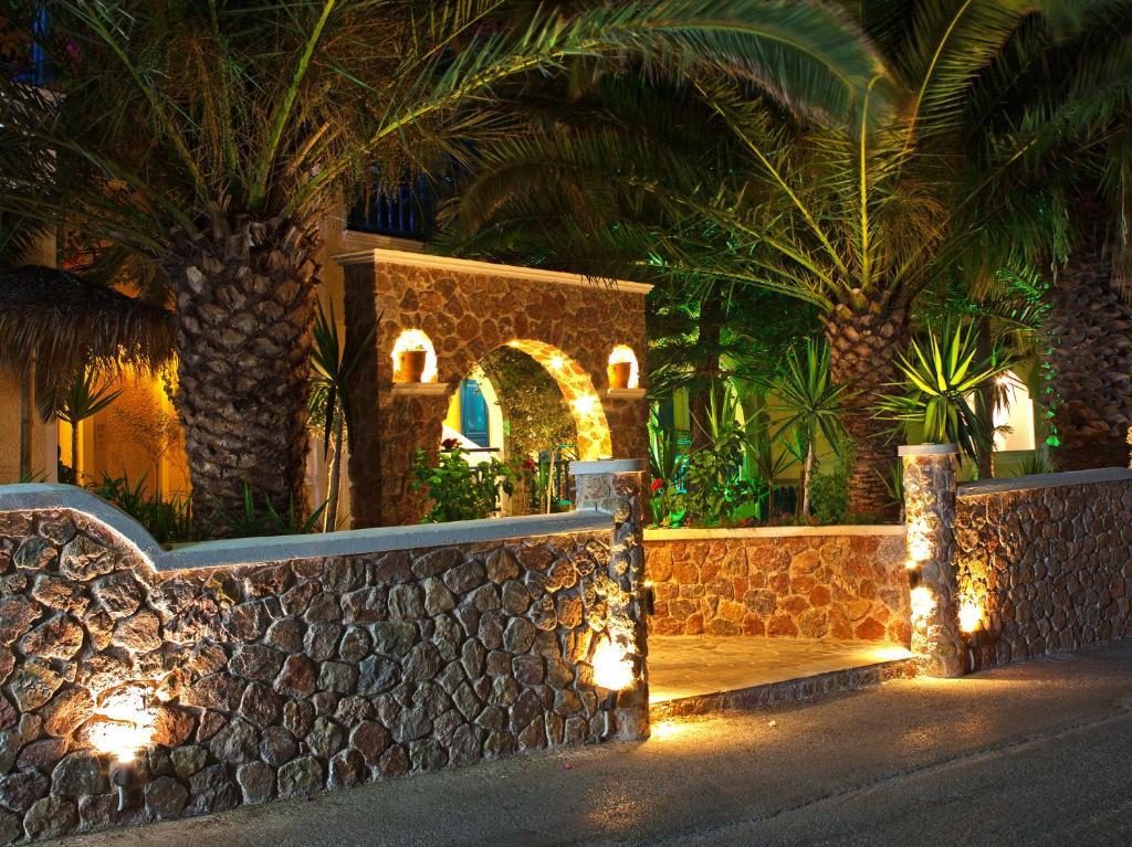 Hotel Zeus Kamári Exterior foto